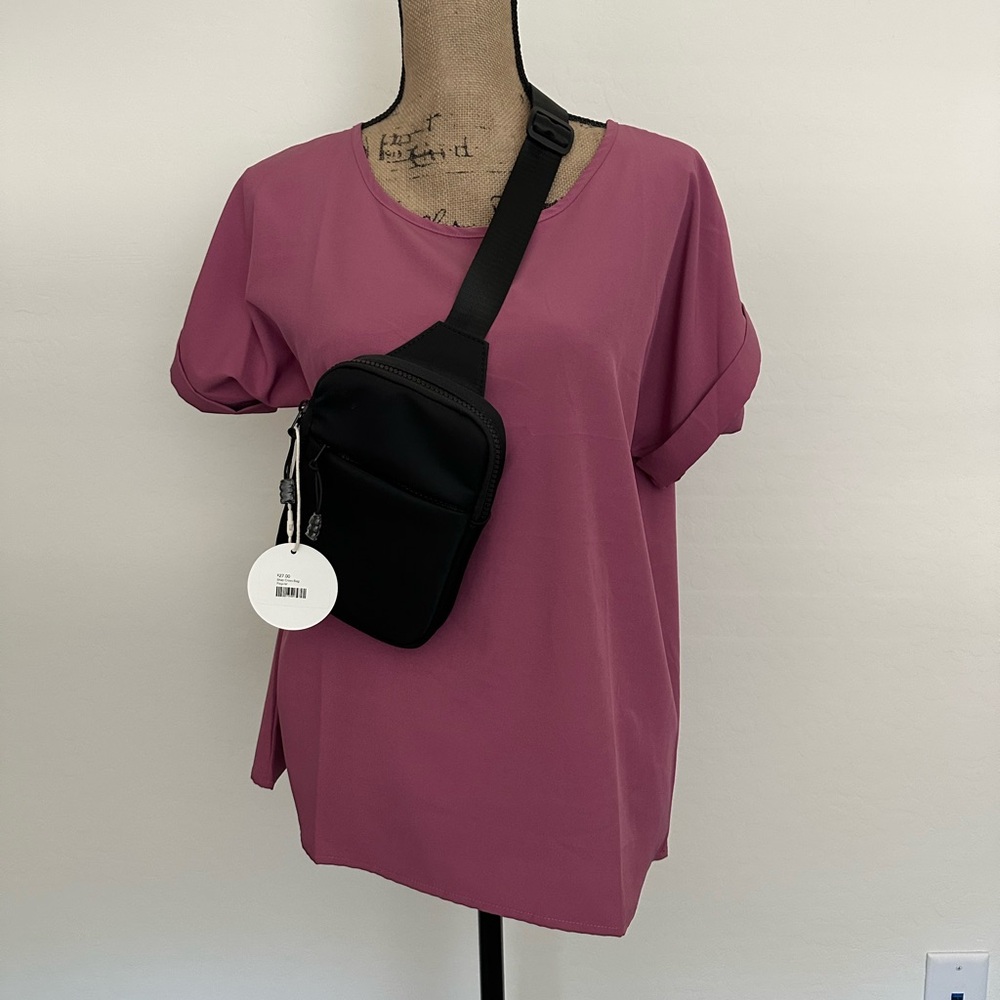 Blush Kiss Black Crossbody Bag
